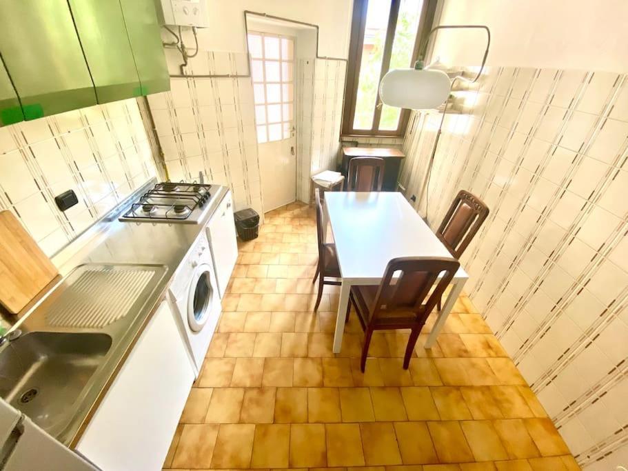 Casa Gramsci Apartment Милано Екстериор снимка